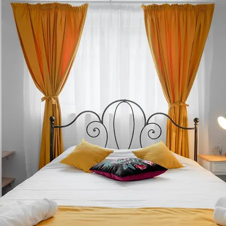 Historical Center 5 Апартаменты