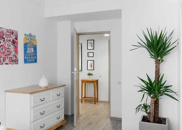 Appartement Historical Center 5 *